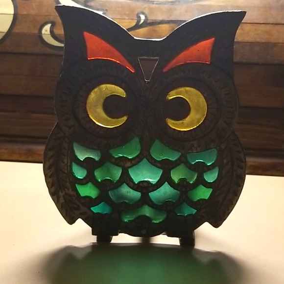 Vintage metal stain glass owl napkin holder